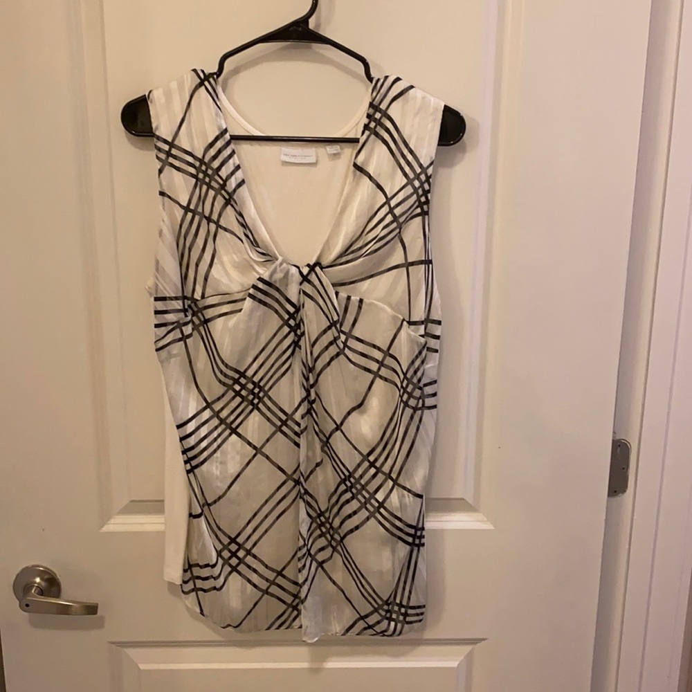 Sleeveless blouse